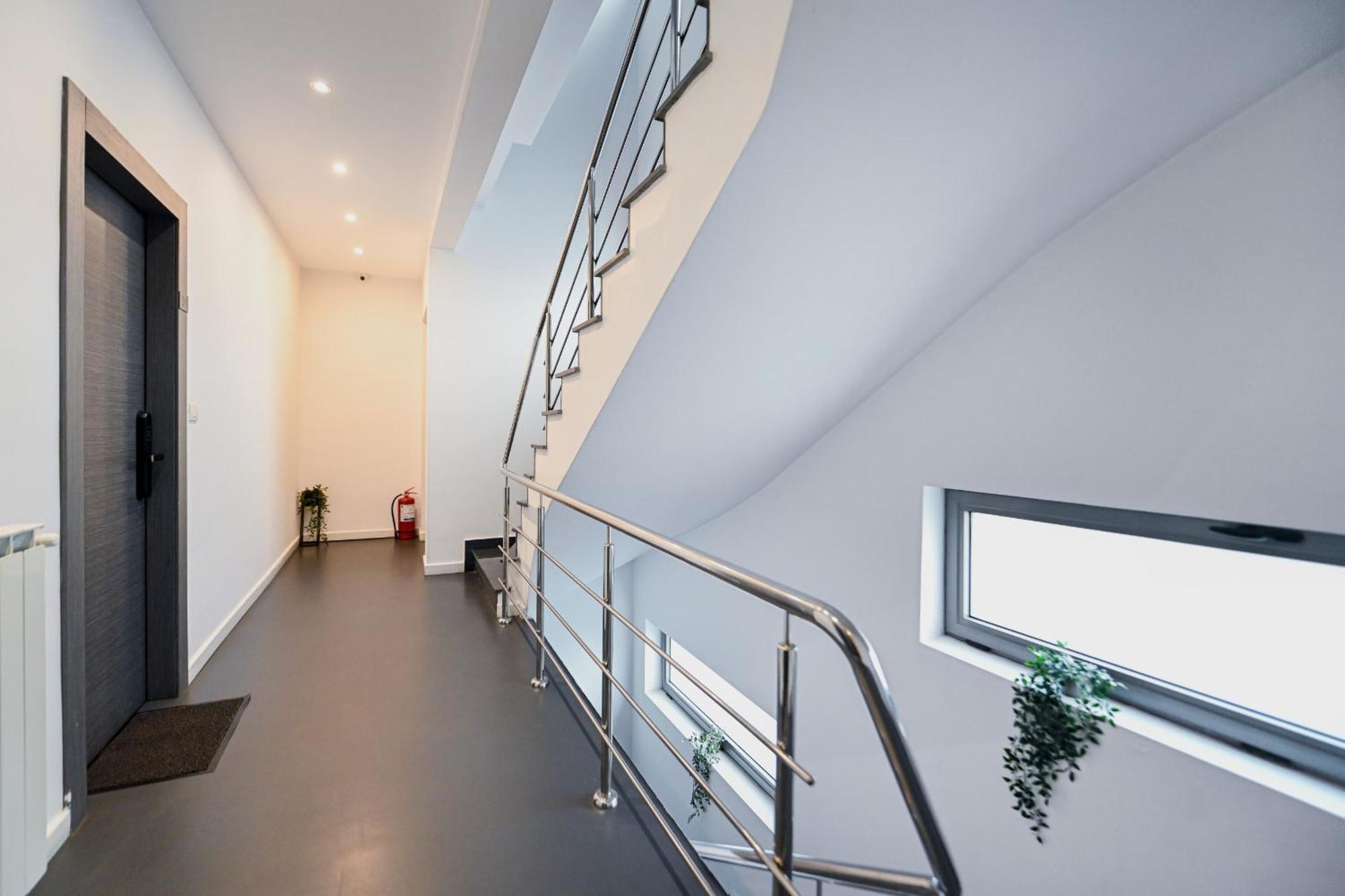 Urban Paradise - Modern Central Accommodation Bukarest Exterior foto