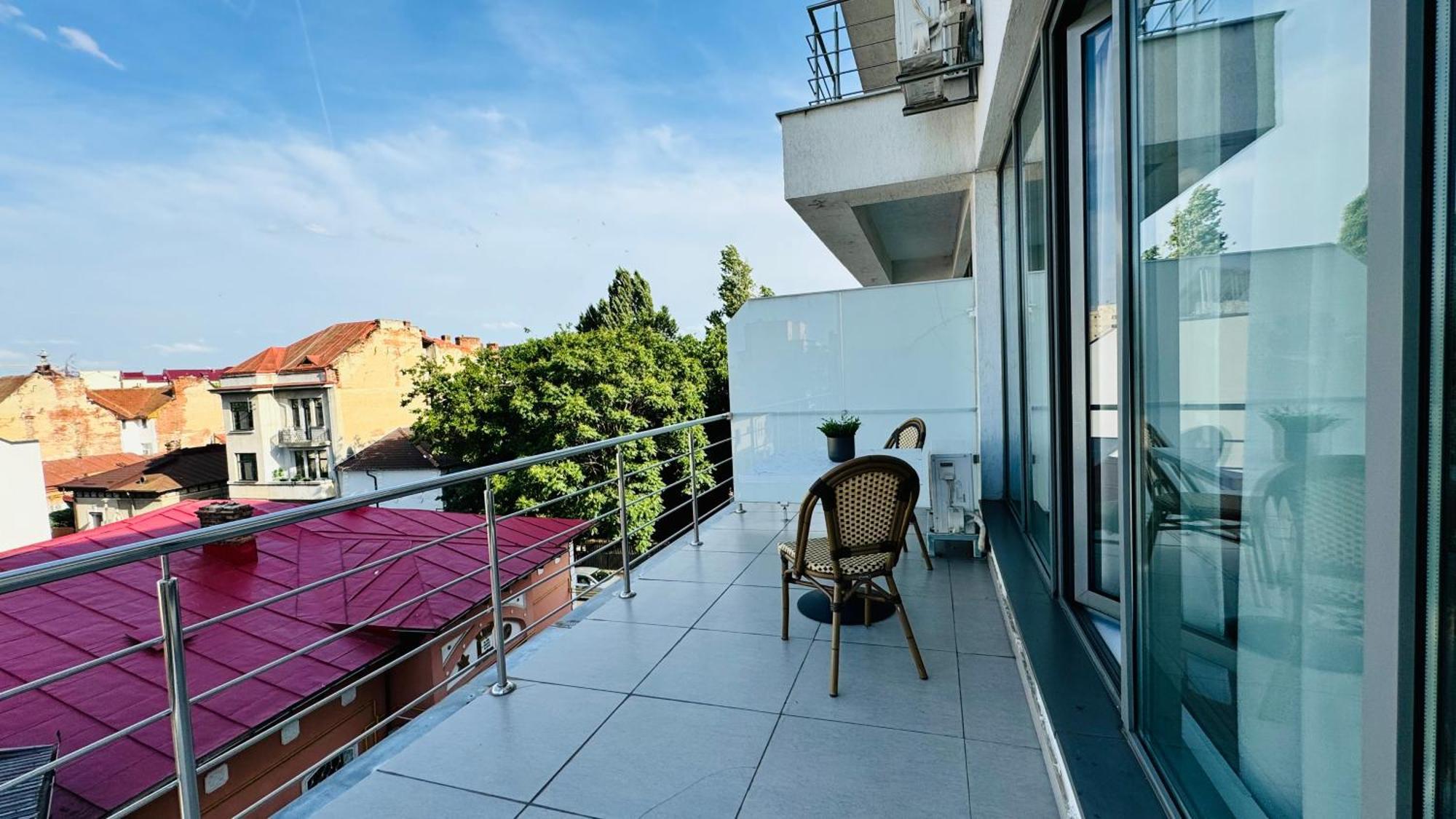 Urban Paradise - Modern Central Accommodation Bukarest Exterior foto